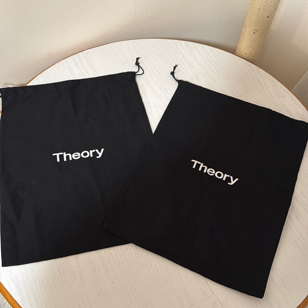 Theory: 2 Black Dust Bags